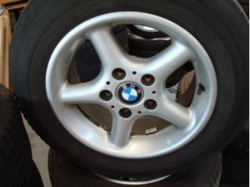Billede af BMW E39 komplet hjulsæt